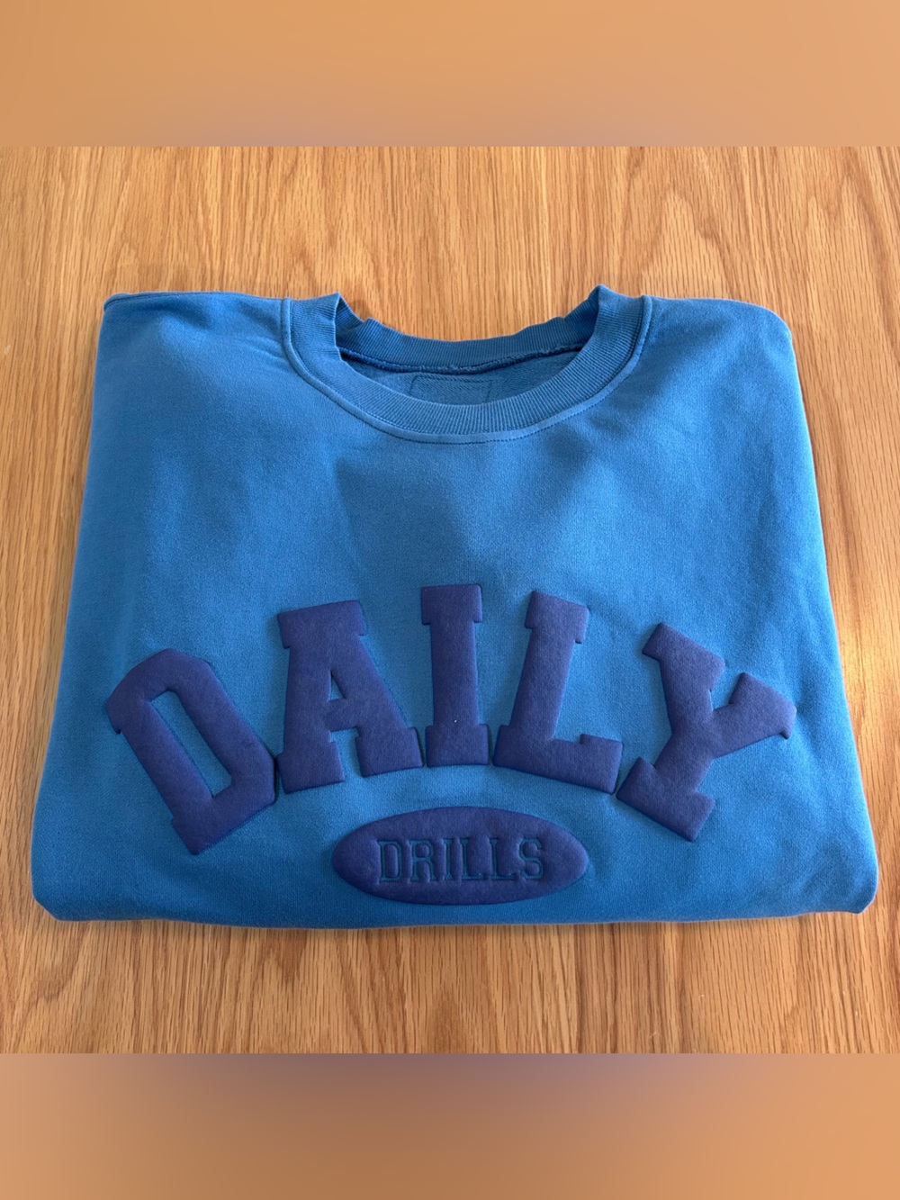 Daily Drills Oversized Daily Crew - Cabana + Navy with Tonal Patch Size M/L NWOT - Picture 1 of 12